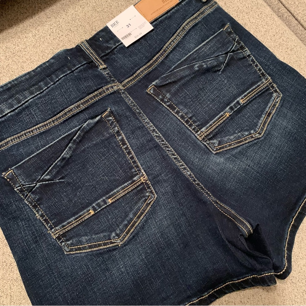 BKE Parker High Rise Blue Jean Shorts with Fitted Silhouette and Stretch - Picture 15 of 17